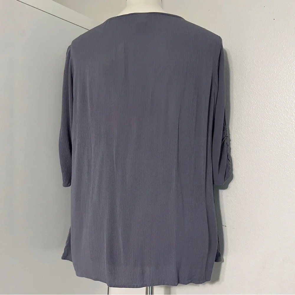 Torrid Grey Gauze Lace Inset Tie Front‎ Blouse